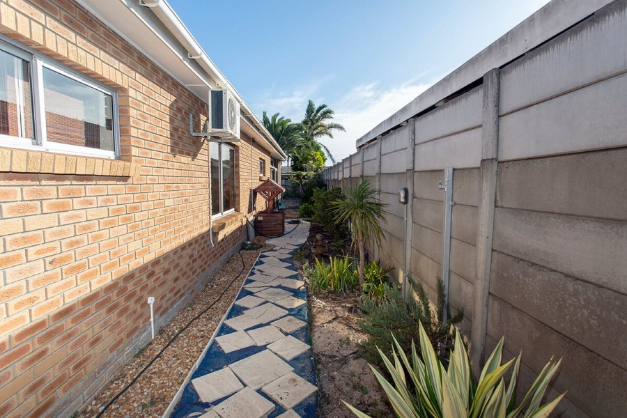3 Bedroom Property for Sale in Ferndale Western Cape